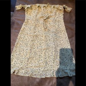 NEVER WORN Etophe studios floral mini dress